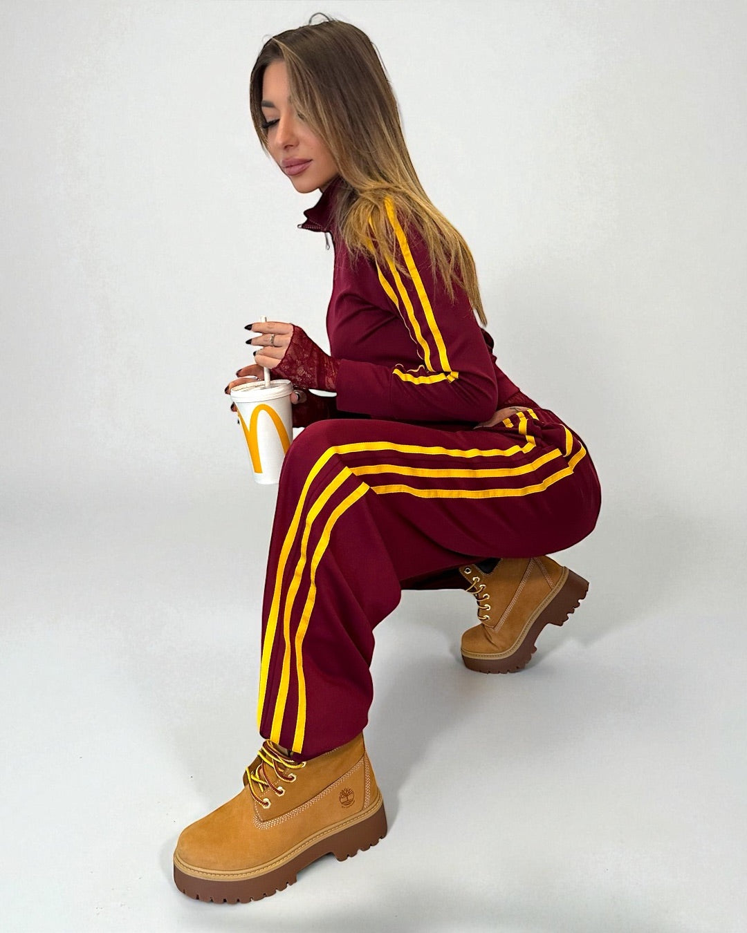 Coordinato Sporty Chic - Bordeaux & Yellow Detail